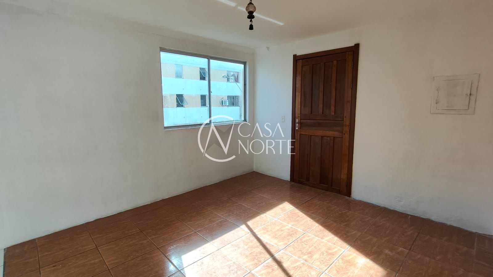 Apartamento à venda com 2 quartos, 42m², 1 vaga, Estrada Barro Vermelho no bairro Restinga em Porto Alegre