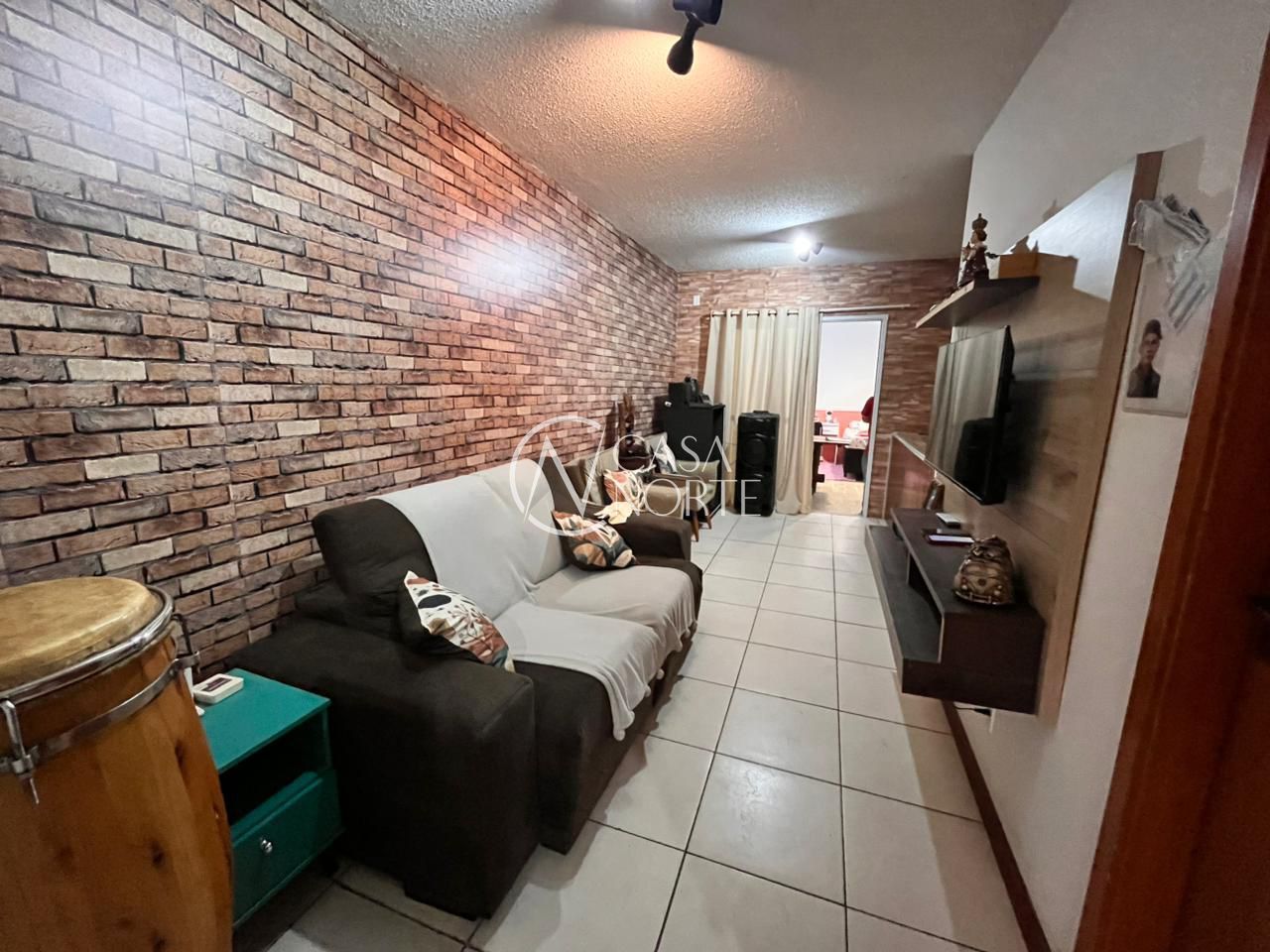 Casa à venda com 2 quartos, 38m², 1 vaga, Rua Coronel Dastro Dutra no bairro Restinga em Porto Alegre