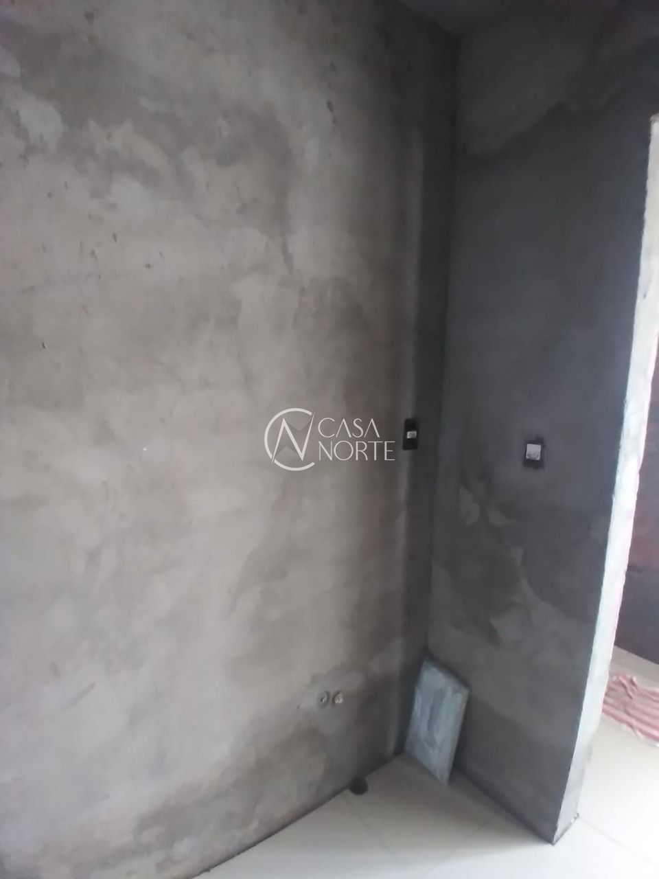 Sobrado à venda com 3 quartos, 124m², 1 suíte, 2 vagas, Avenida Alcibiades Martins da Rocha no bairro Aberta dos Morros em Porto Alegre