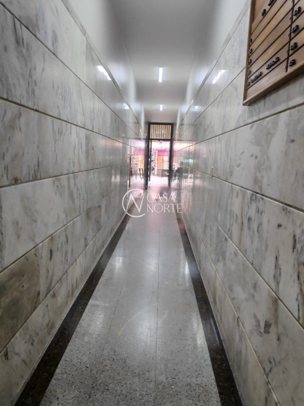 Sala Comercial à venda com 1 quarto, 49m², Rua Vigário José Inácio no bairro Centro Histórico em Porto Alegre