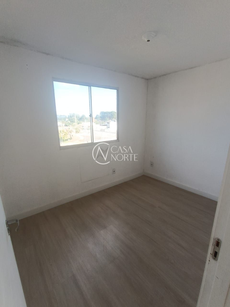 Apartamento à venda com 2 quartos, 40m², 1 vaga, José Iuchno no bairro Hípica em Porto Alegre