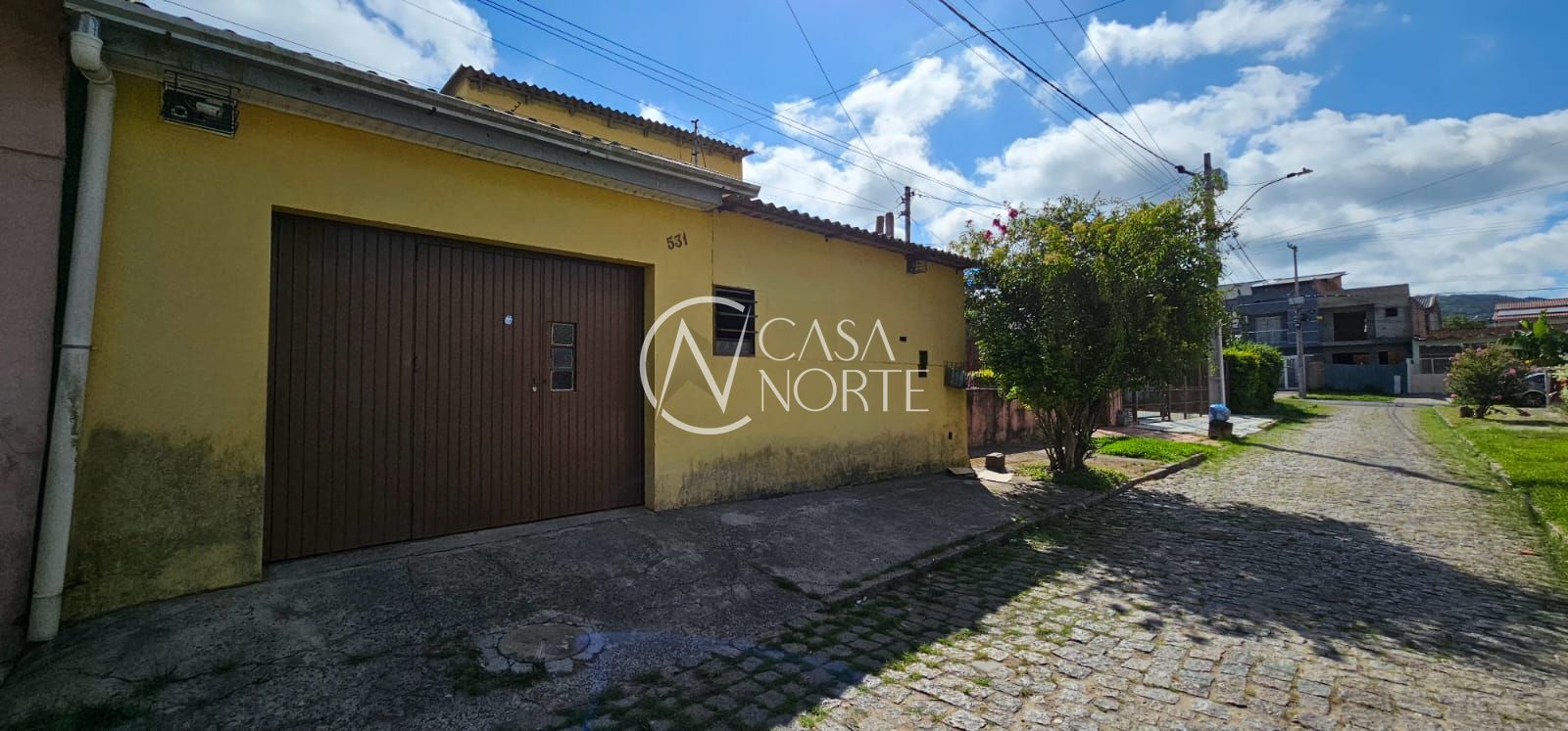 Casa Comercial à venda com 3 quartos, 90m², 2 vagas, Acesso A no bairro Restinga em Porto Alegre