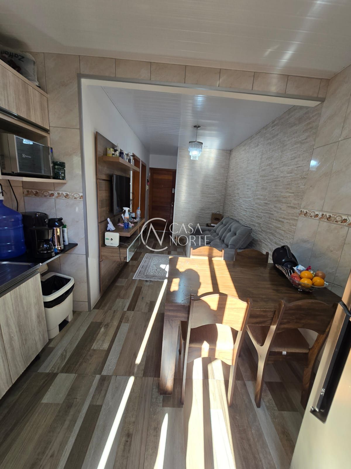 Casa à venda com 2 quartos, 38m², 1 vaga, Rua Solon Vieira Marques no bairro Restinga em Porto Alegre