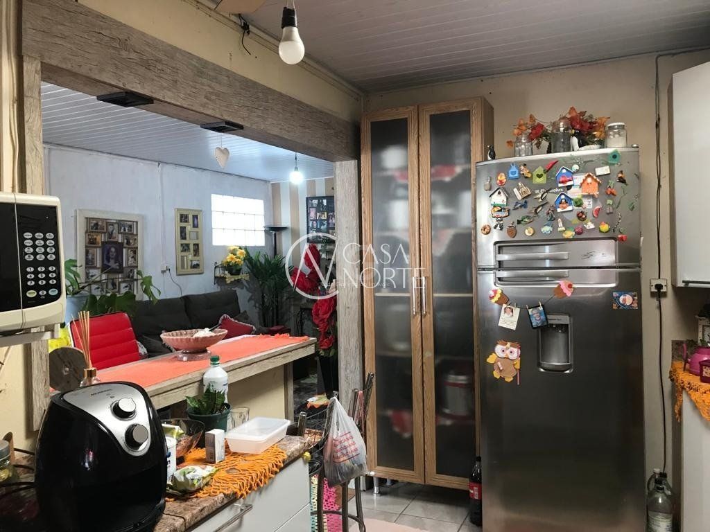 Casa à venda com 4 quartos, 150m², 1 suíte, 4 vagas, Avenida Otto Niemeyer no bairro Tristeza em Porto Alegre