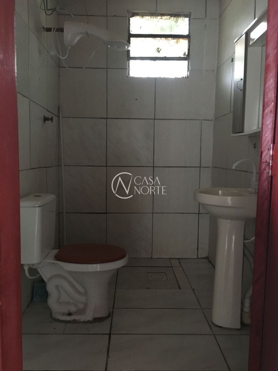 Casa à venda com 2 quartos, 53m², 3 vagas, Estrada Campo Novo no bairro Ipanema em Porto Alegre