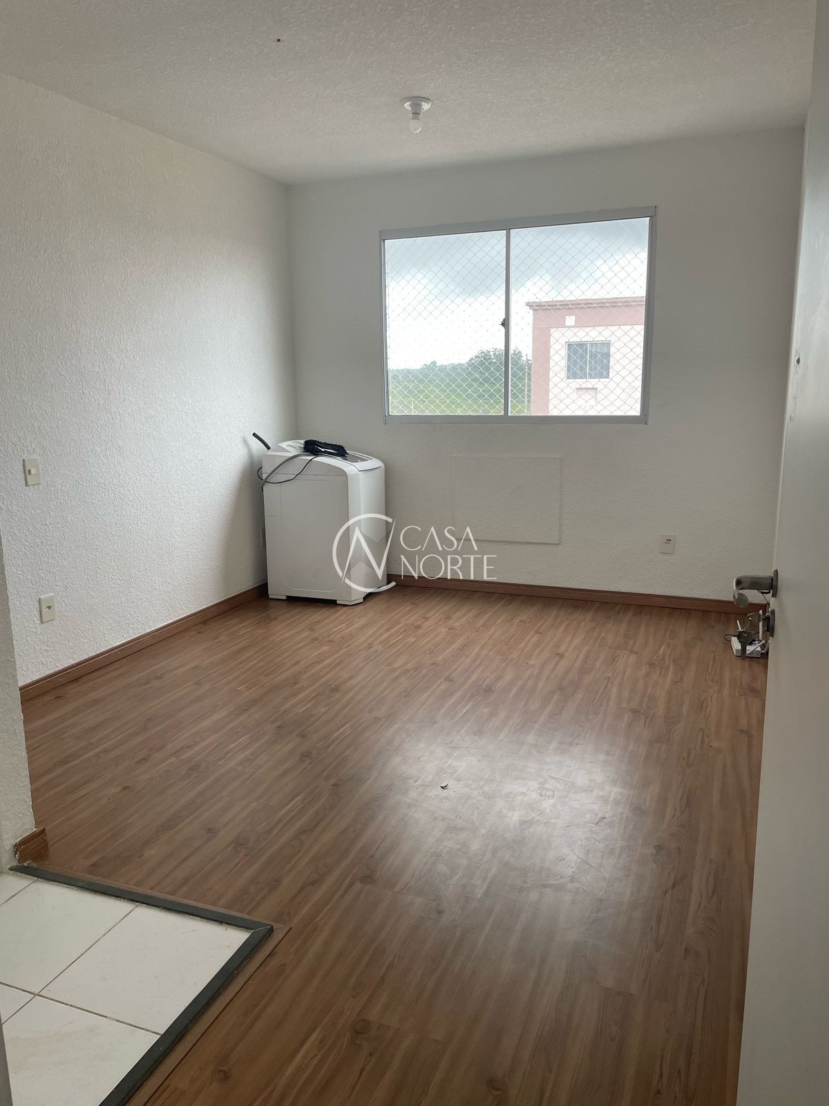 Apartamento à venda com 2 quartos, 40m², 1 vaga, Rua José Iuchno no bairro Hípica em Porto Alegre