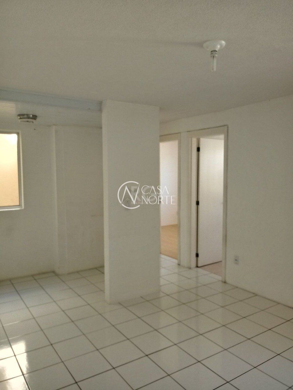 Apartamento à venda com 2 quartos, 44m², 1 vaga, Estrada Cristiano Kraemer no bairro Vila Nova em Porto Alegre