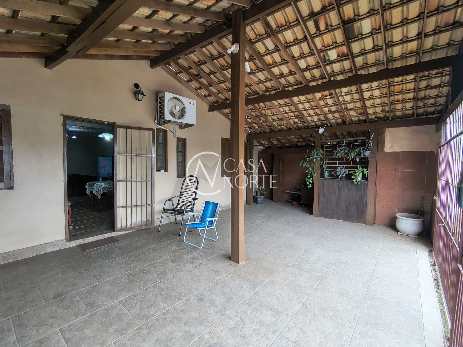 Casa à venda com 3 quartos, 100m², 2 vagas, Beco do Paladino no bairro Campo Novo em Porto Alegre