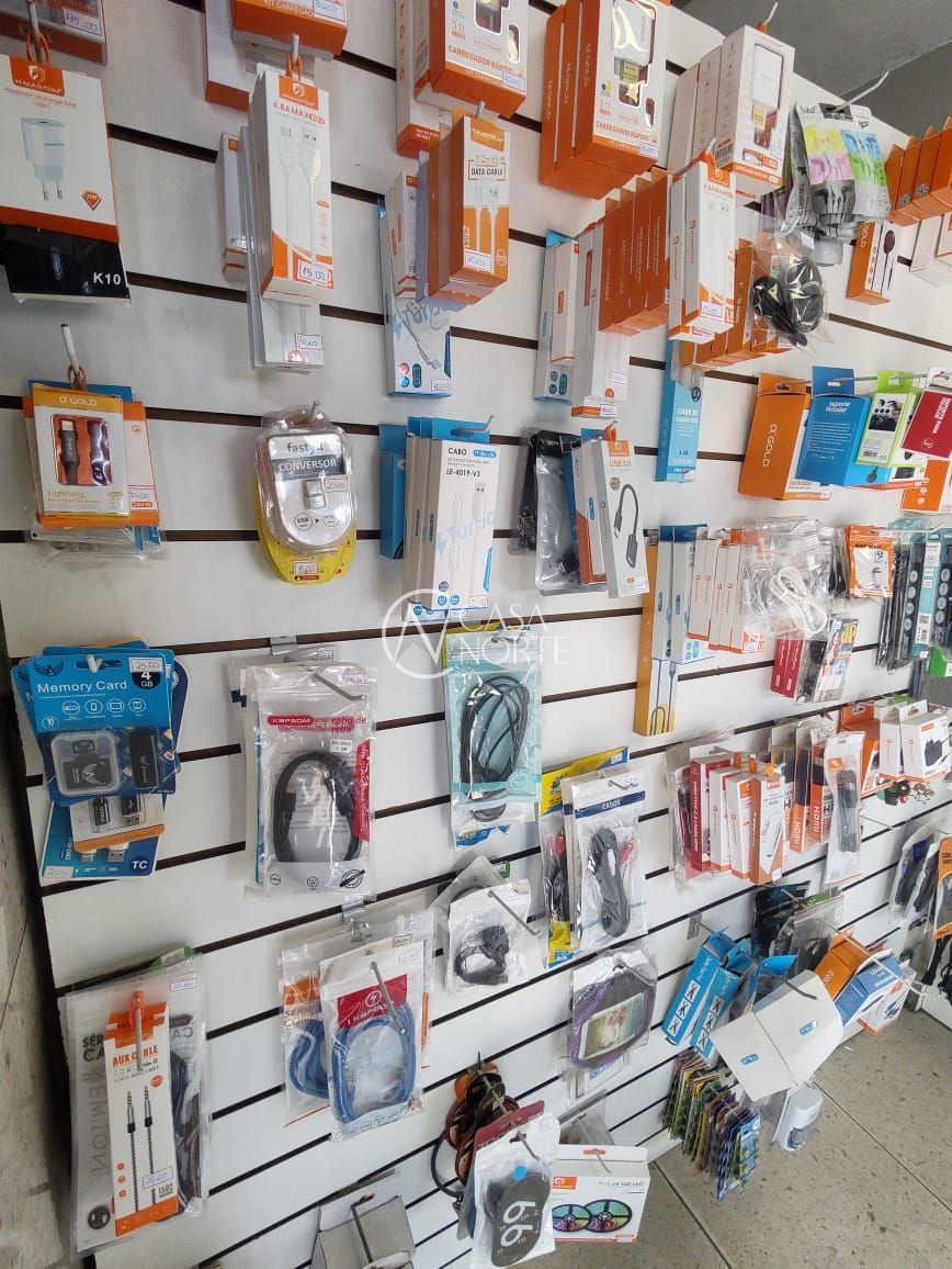 Ponto Comercial à venda com 1 quarto, 30m², Rua dos Maias no bairro Rubem Berta em Porto Alegre