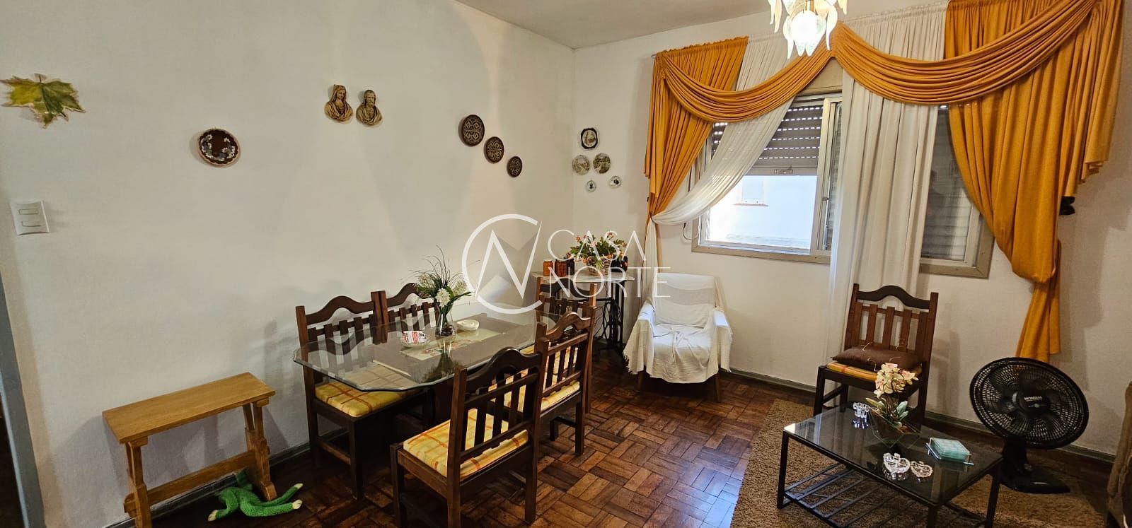 Apartamento à venda com 3 quartos, 81m², Rua Coronel Massot no bairro Cristal em Porto Alegre