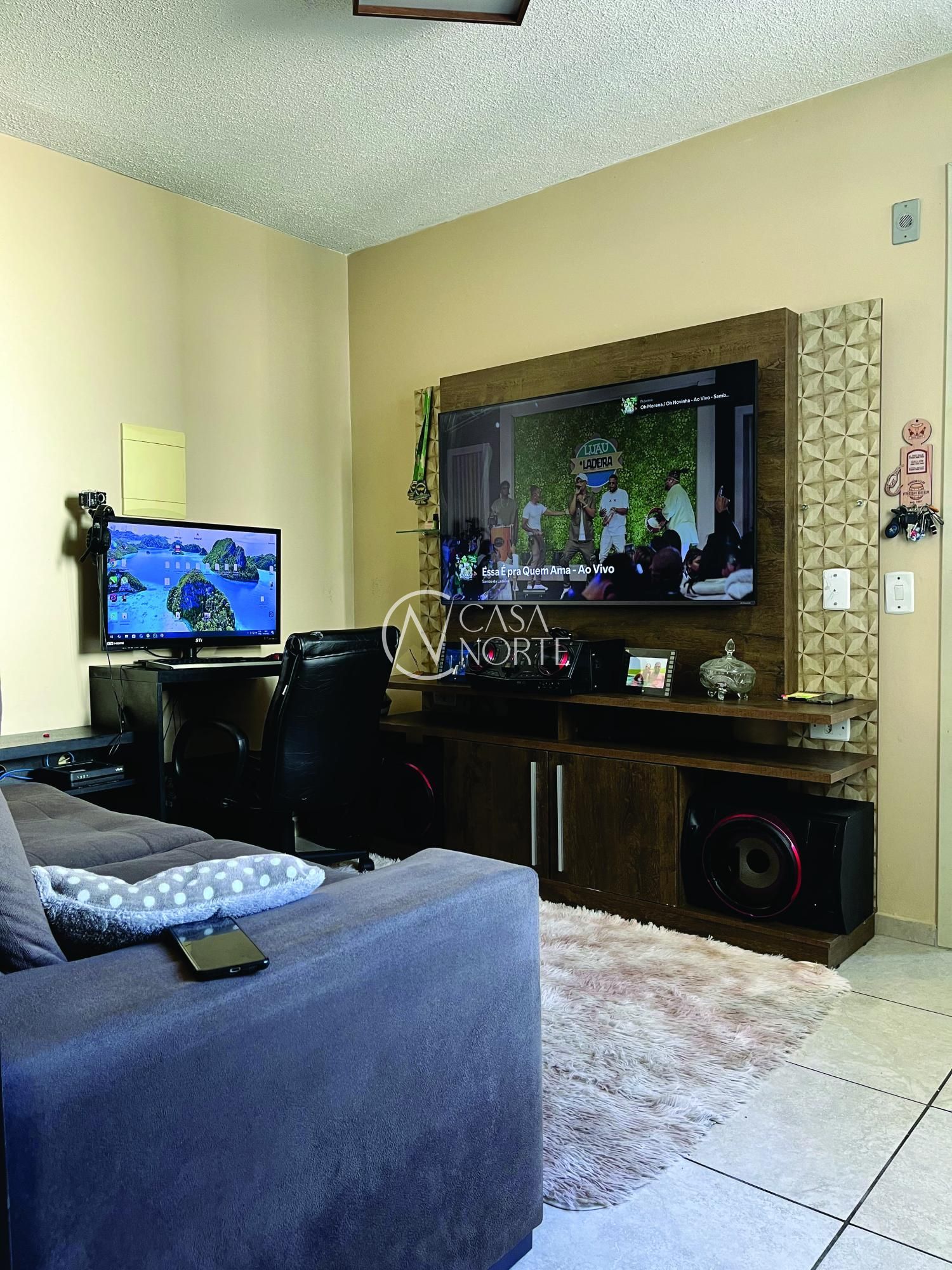 Apartamento à venda com 2 quartos, 52m², 1 vaga, Rua Sete Mil Cento e Noventa e Sete no bairro Restinga em Porto Alegre