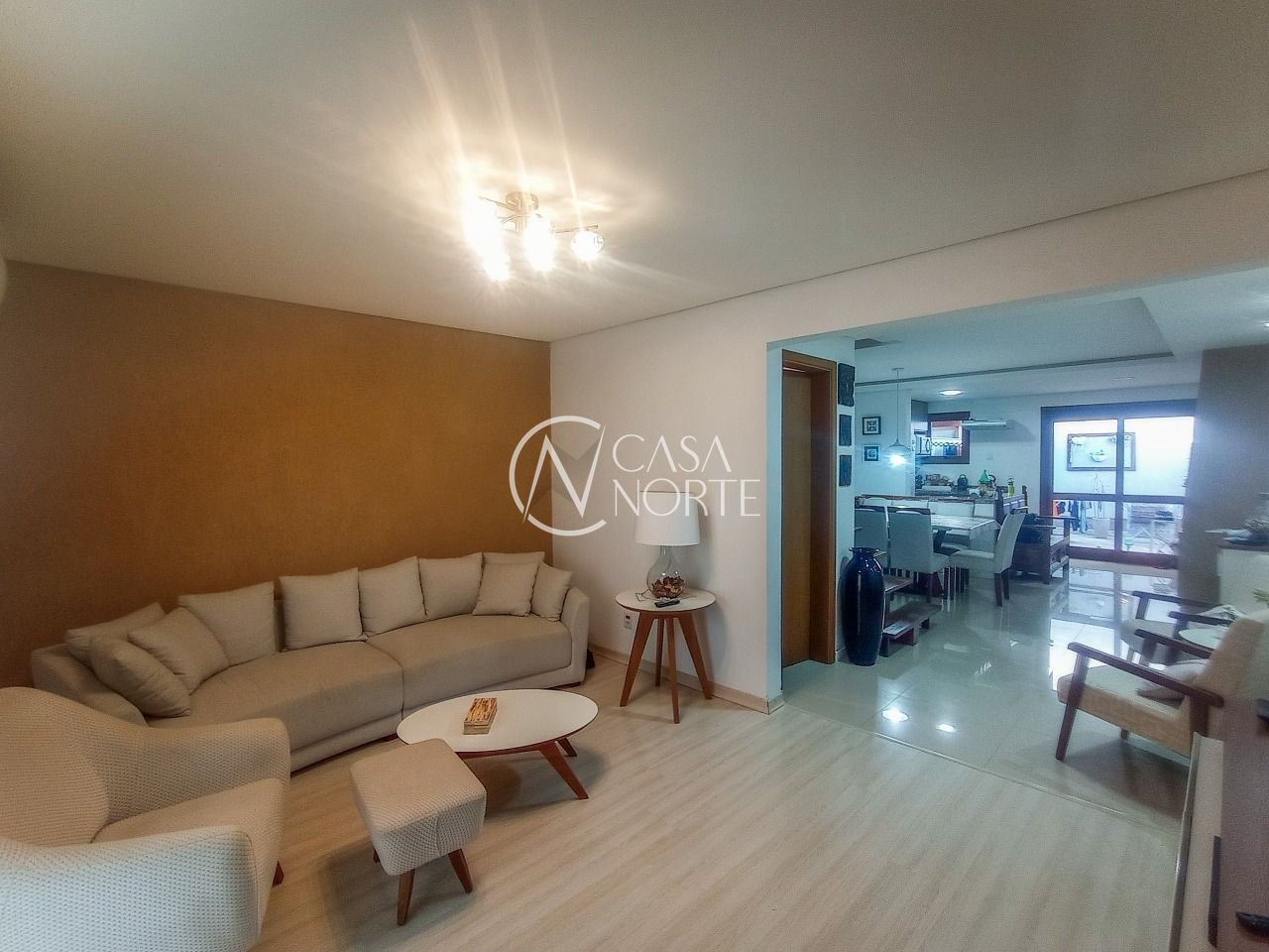 Casa à venda com 3 quartos, 115m², 1 suíte, 2 vagas, Rua Pau-Brasil no bairro Hípica em Porto Alegre