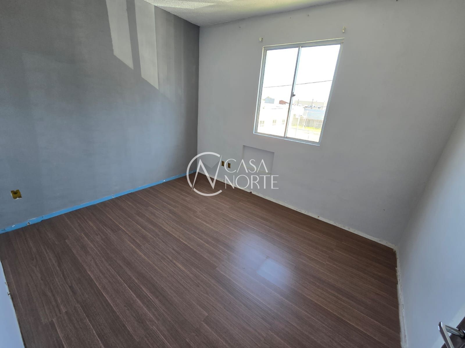 Apartamento à venda com 2 quartos, 38m², 1 vaga, Rua Capitão Pedroso no bairro Restinga em Porto Alegre