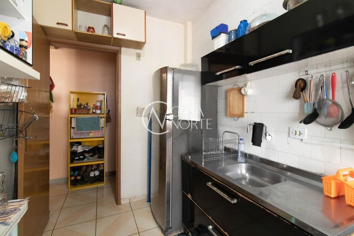 Apartamento à venda com 2 quartos, 56m², 1 vaga, Rua Diomário Moojen no bairro Cristal em Porto Alegre