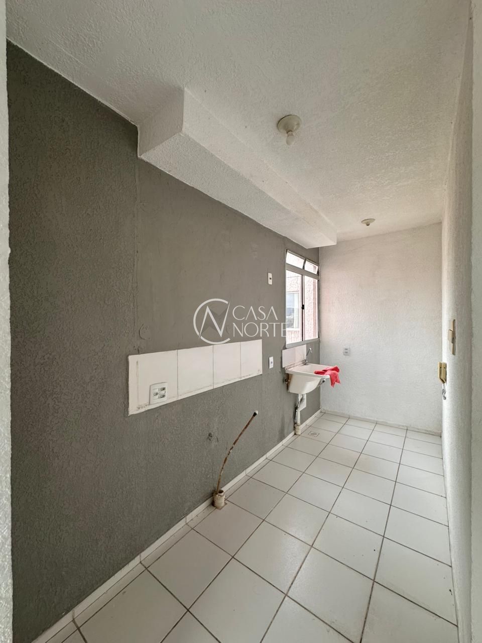 Apartamento à venda com 2 quartos, 40m², 1 vaga, José Iuchno no bairro Hípica em Porto Alegre