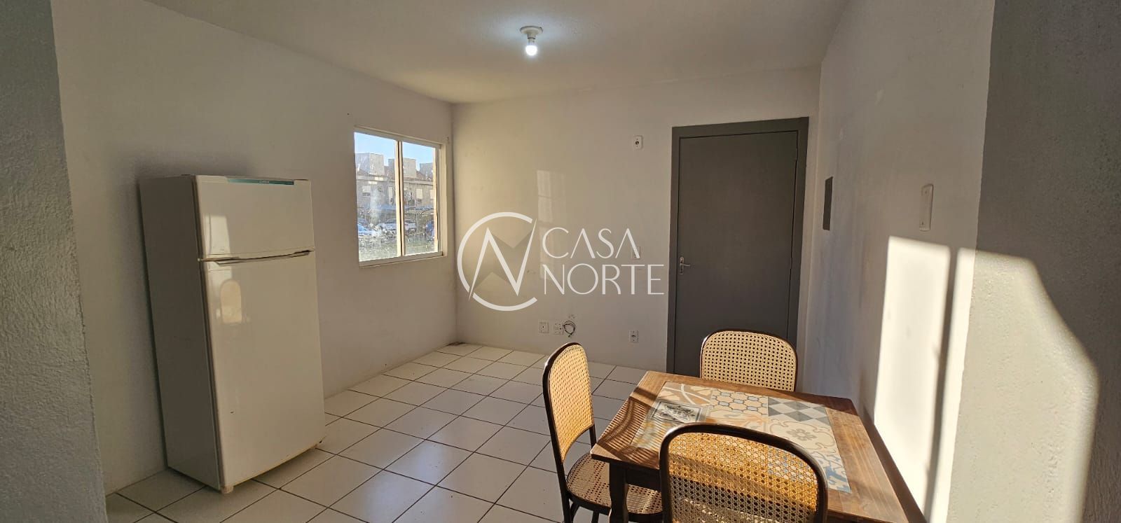 Apartamento à venda com 2 quartos, 50m², 1 vaga, Estrada Barro Vermelho no bairro Restinga em Porto Alegre