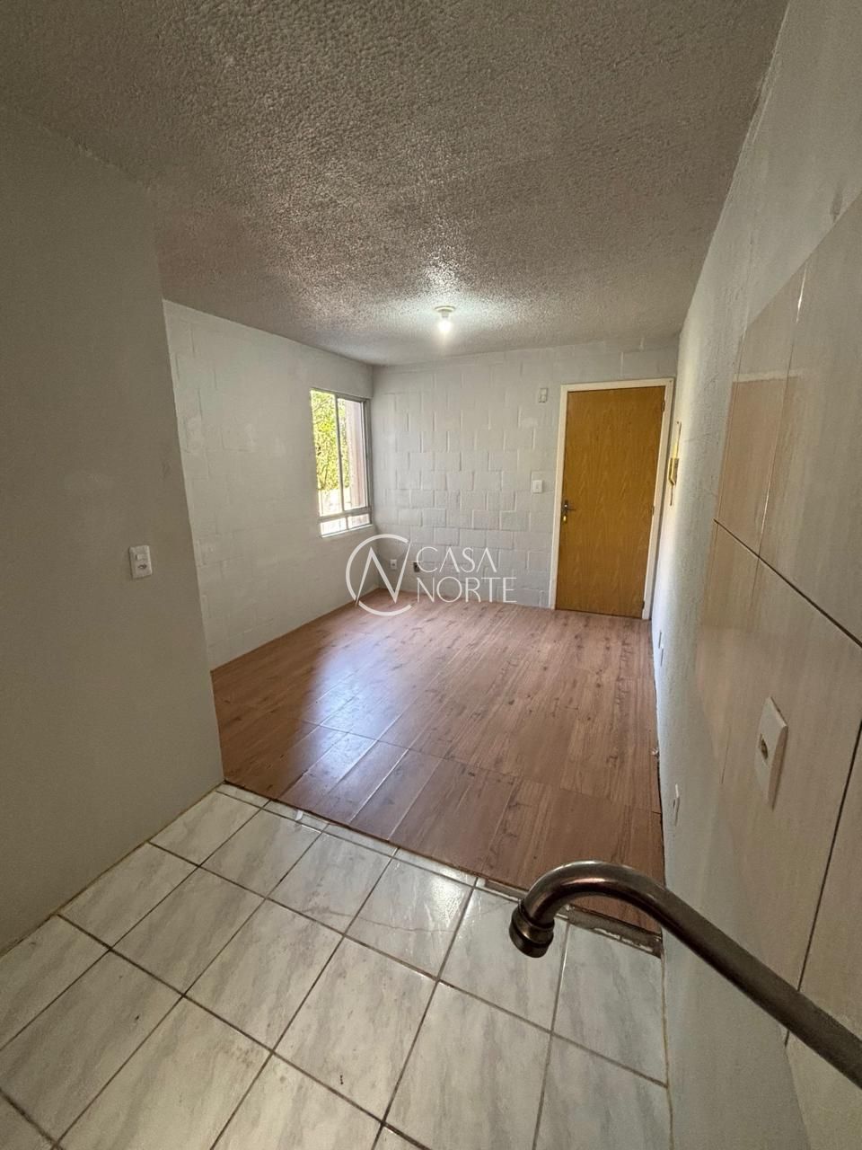 Apartamento à venda com 2 quartos, 38m², 1 vaga, Avenida João Antônio Silveira no bairro Lomba do Pinheiro em Porto Alegre