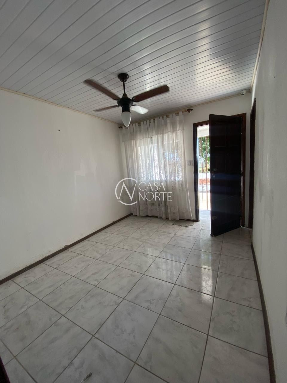 Casa à venda com 3 quartos, 100m², 1 vaga, Rua Eugênio Rodrigues no bairro Restinga em Porto Alegre