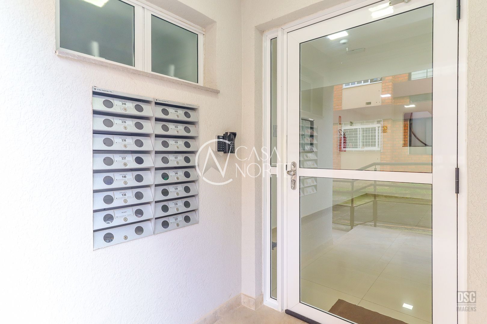 Apartamento à venda com 2 quartos, 57m², 1 vaga, Rua Doutor Aldo Wildt no bairro Cavalhada em Porto Alegre