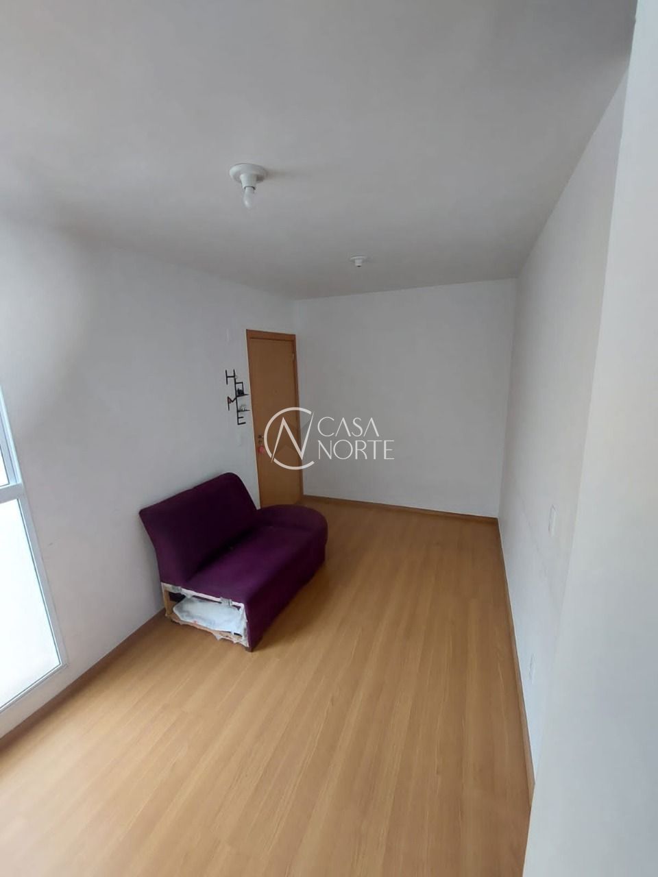 Apartamento à venda com 2 quartos, 46m², 1 vaga, Rua Sete Mil e Oito no bairro Restinga em Porto Alegre