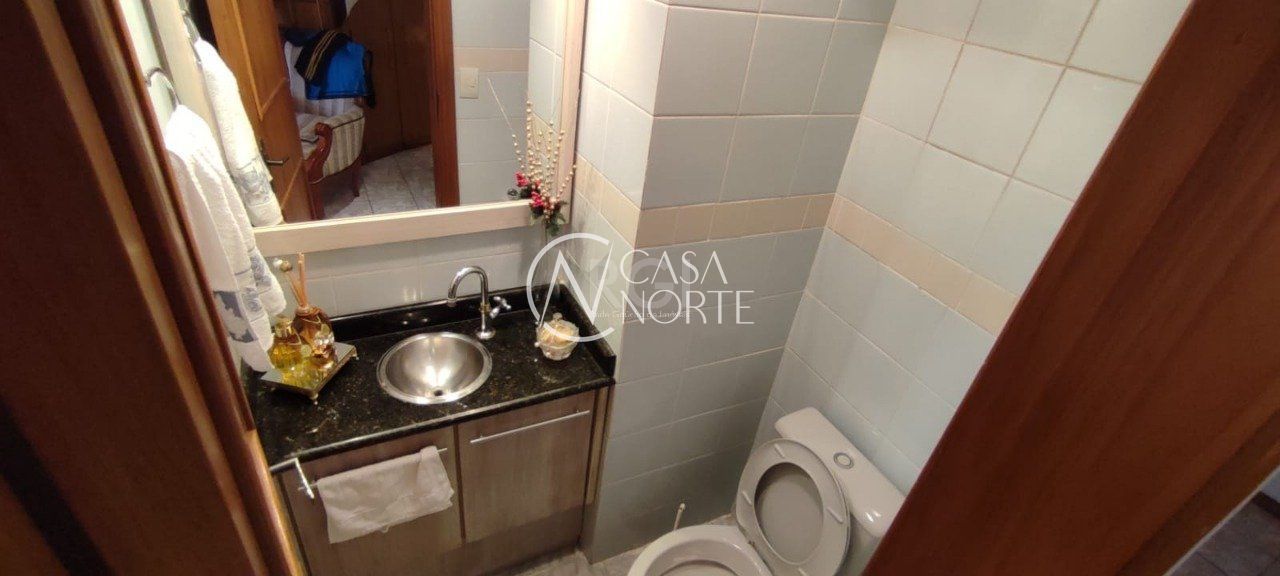 Casa à venda com 2 quartos, 138m², 2 vagas, Rua Baldoino Bottini no bairro Hípica em Porto Alegre