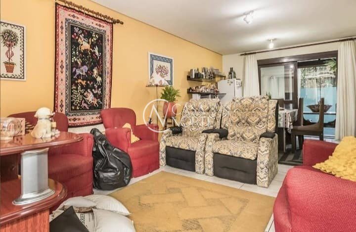 Casa de Condomínio à venda com 3 quartos, 135m², 1 suíte, 1 vaga, Rua Engenheiro Otávio Furtado no bairro Ipanema em Porto Alegre