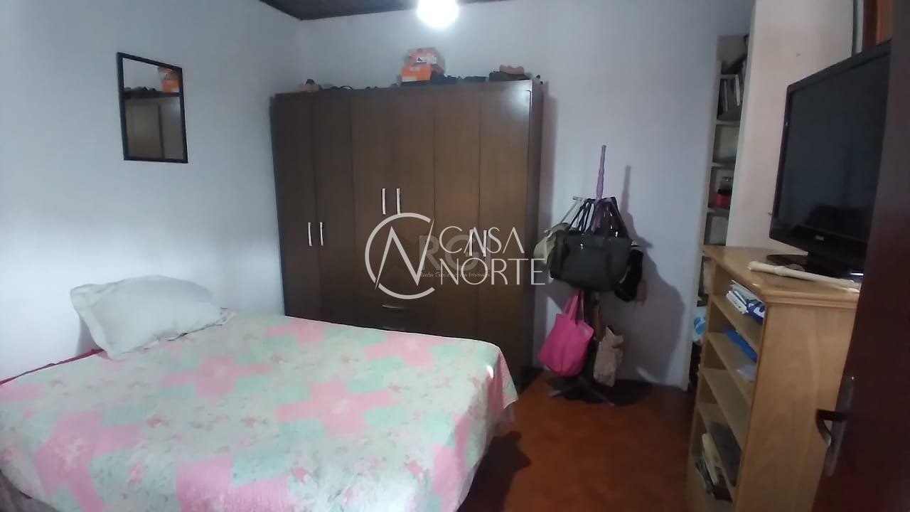 Casa à venda com 3 quartos, 98m², 1 suíte, 3 vagas, Rua Marcírio da Silva Barbosa no bairro Aberta dos Morros em Porto Alegre