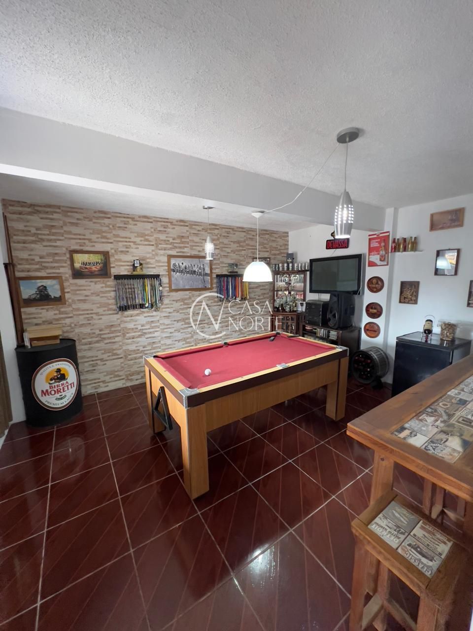 Casa à venda com 4 quartos, 190m², 1 suíte, 4 vagas, Rua Bela Vista no bairro Restinga em Porto Alegre