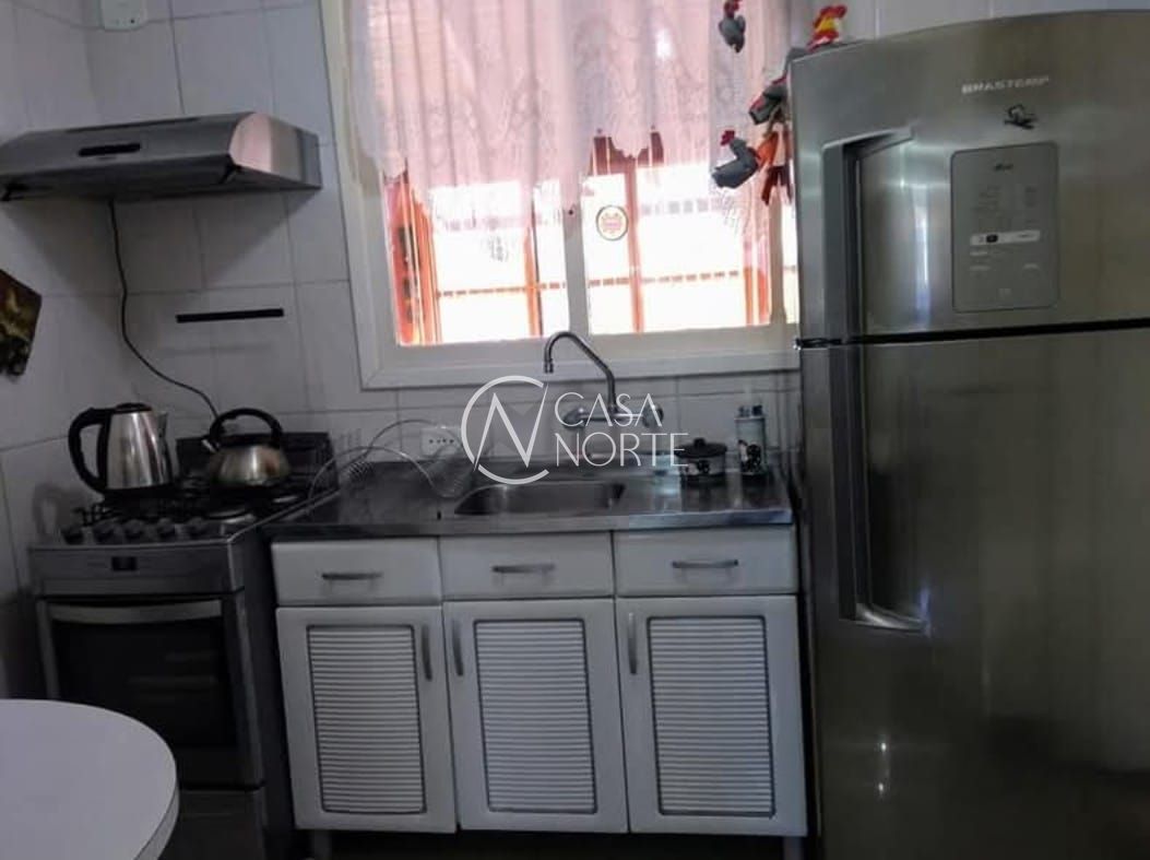 Sobrado à venda com 3 quartos, 91m², 1 suíte, 2 vagas, Rua Baldoino Bottini no bairro Hípica em Porto Alegre