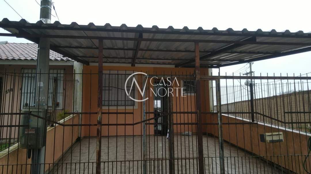 Casa à venda com 2 quartos, 40m², 5 vagas, Rua Clóvis Stenzel no bairro Restinga em Porto Alegre