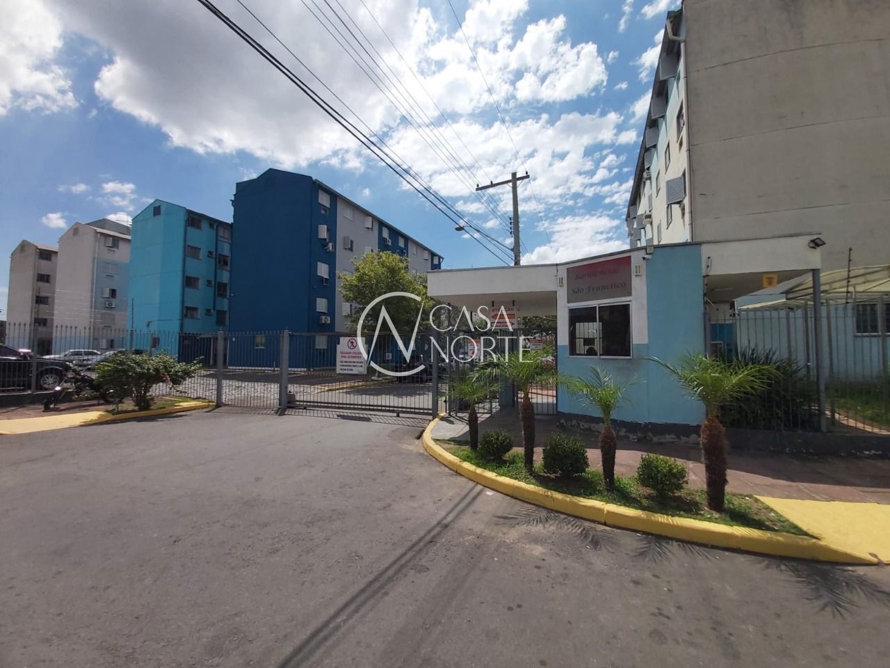 Apartamento à venda com 2 quartos, 42m², 1 vaga, Rua José Barcellos Garcia no bairro Rubem Berta em Porto Alegre