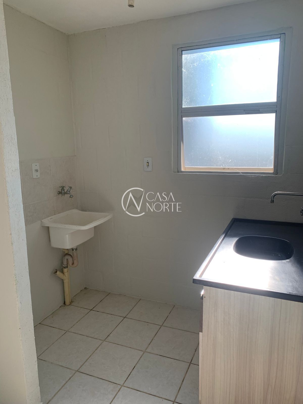 Apartamento à venda com 2 quartos, 39m², 1 vaga, Rua Tomé Antônio de Souza no bairro Campo Novo em Porto Alegre
