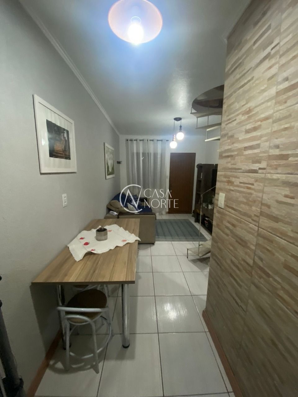 Casa de Condomínio à venda com 2 quartos, 36m², 1 vaga, Rua João Antônio Lopes no bairro Agronomia em Porto Alegre