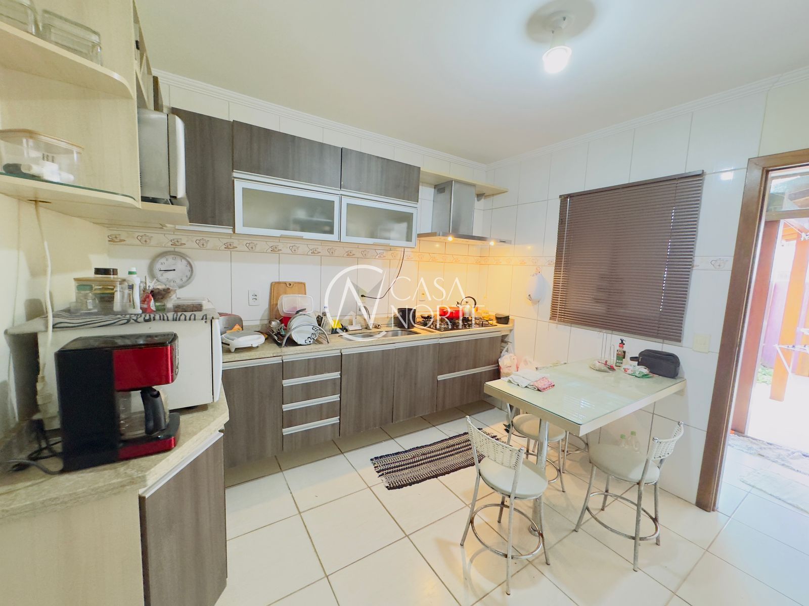 Sobrado à venda com 2 quartos, 96m², 1 suíte, 2 vagas, Rua Zuzu Angel no bairro Hípica em Porto Alegre