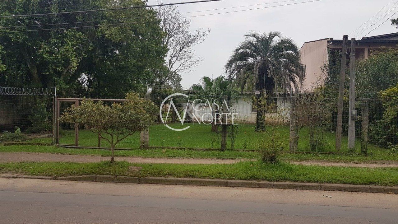 Casa à venda com 1 quarto, 45m², 10 vagas, Estrada Barro Vermelho no bairro Restinga em Porto Alegre