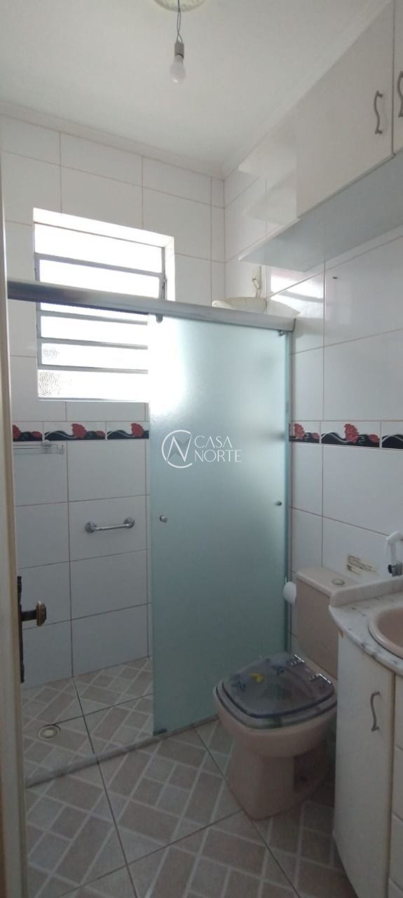 Casa à venda com 5 quartos, 206m², 1 suíte, 4 vagas, Rua Januário Scalzilli no bairro Santa Tereza em Porto Alegre