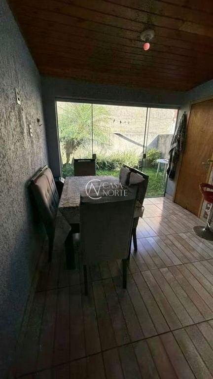 Casa à venda com 2 quartos, 68m², 1 vaga, Rua Geraldo Tollens Linck no bairro Hípica em Porto Alegre