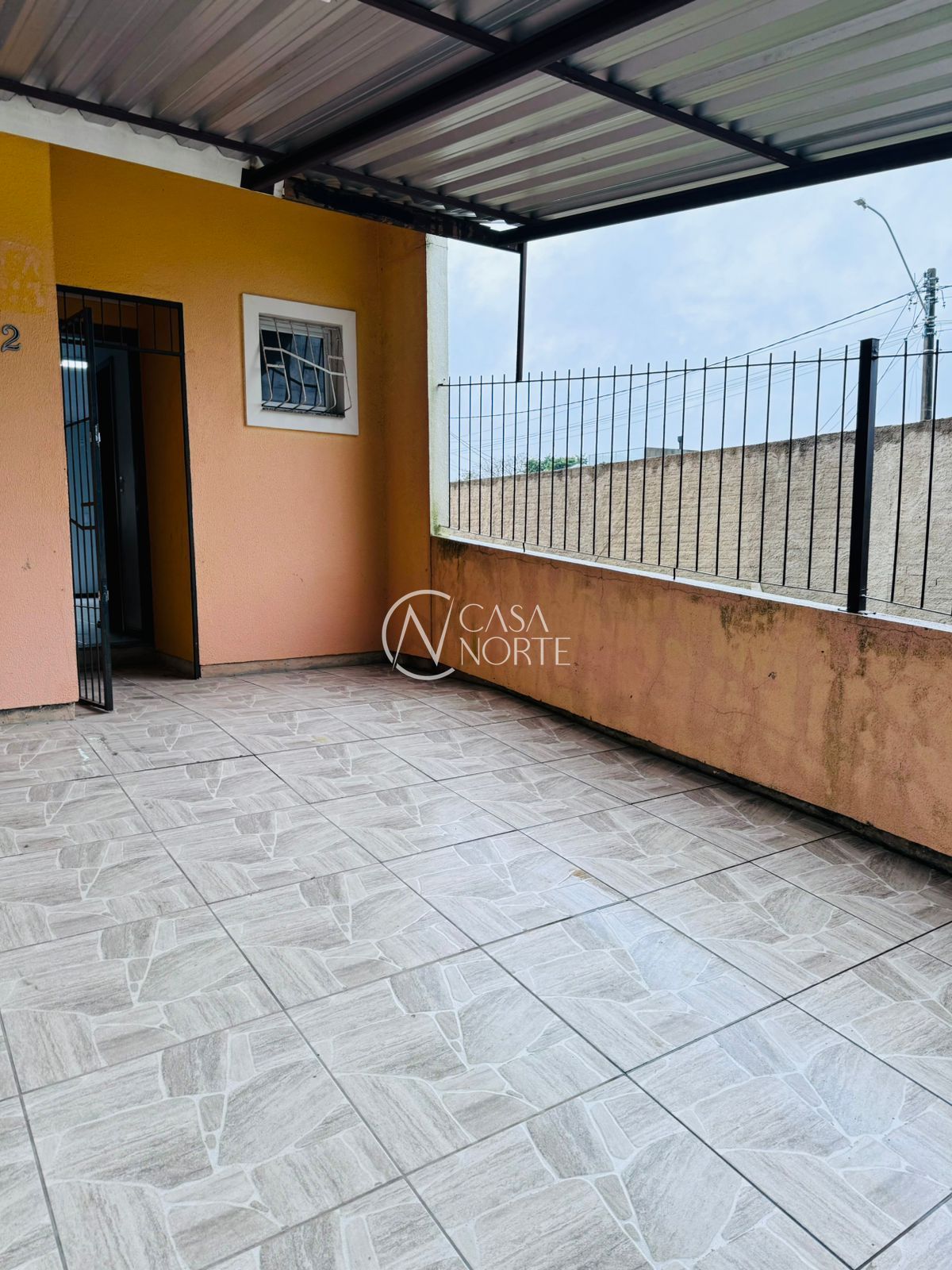 Casa à venda com 2 quartos, 40m², 5 vagas, Rua Clóvis Stenzel no bairro Restinga em Porto Alegre