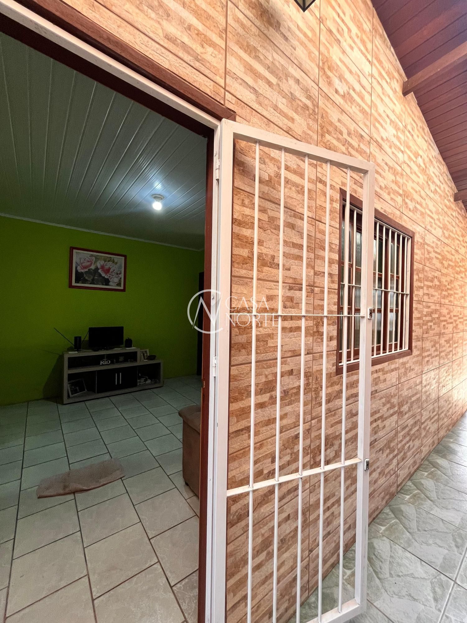 Casa à venda com 1 quarto, 48m², 1 vaga, Rua Mário Andreazza no bairro Hípica em Porto Alegre