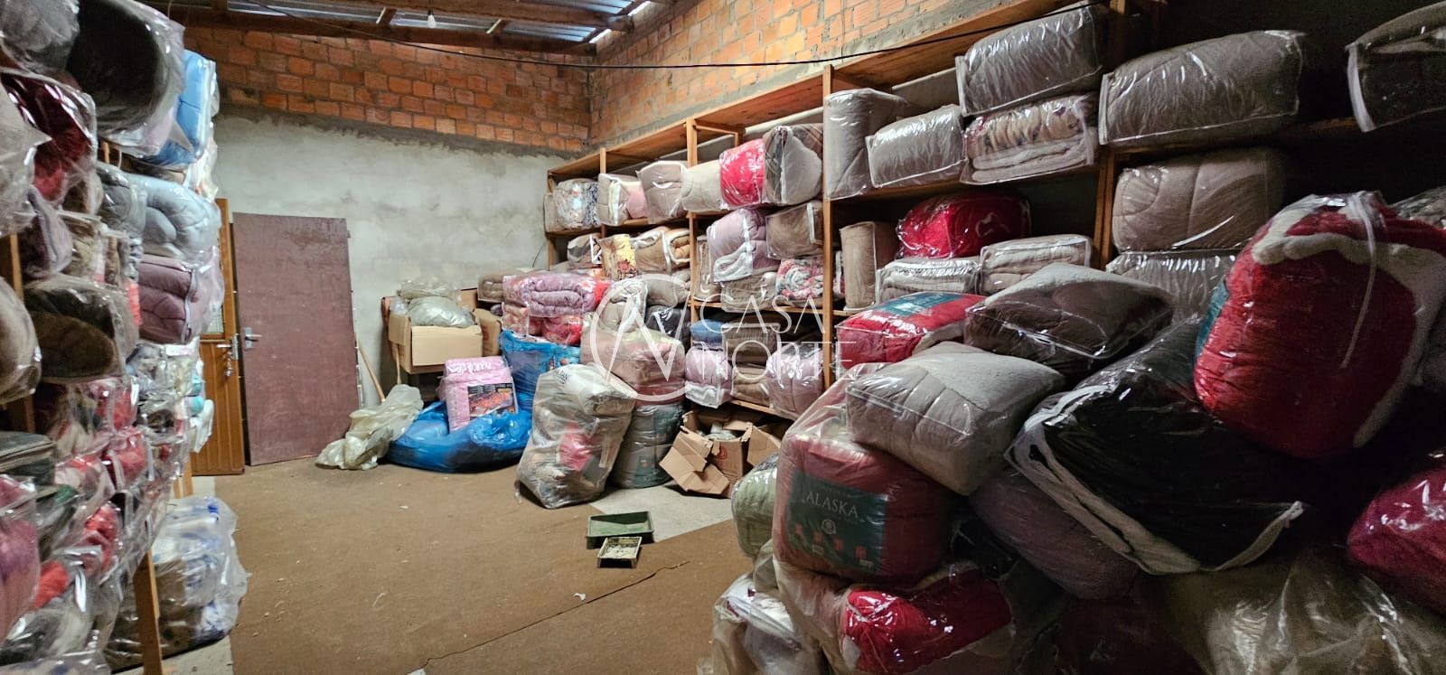 Casa Comercial à venda com 3 quartos, 90m², 2 vagas, Acesso A no bairro Restinga em Porto Alegre