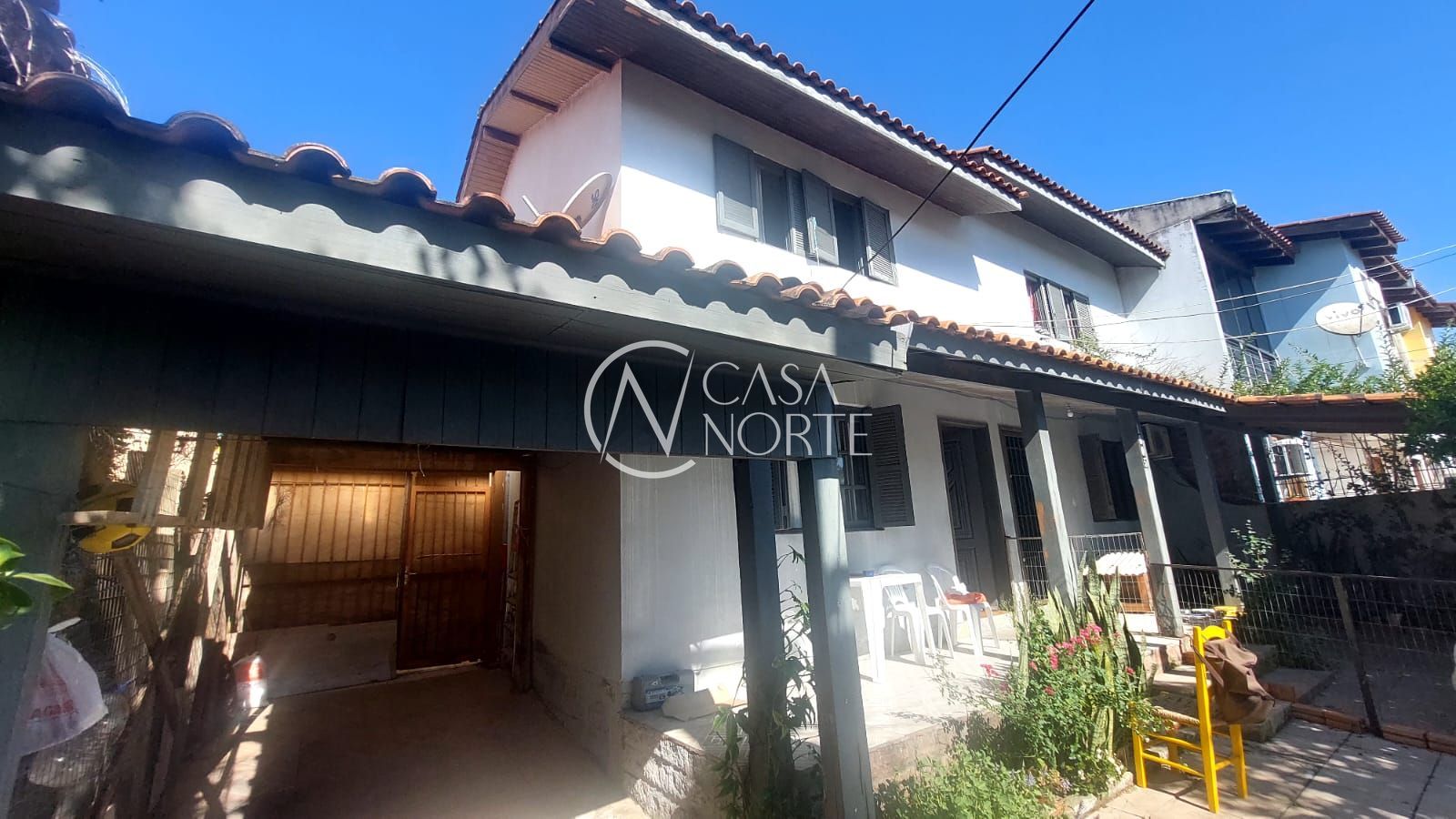 Sobrado à venda com 4 quartos, 150m², 1 vaga, Rua Hermínio Leal de Albuquerque no bairro Parque Santa Fé em Porto Alegre