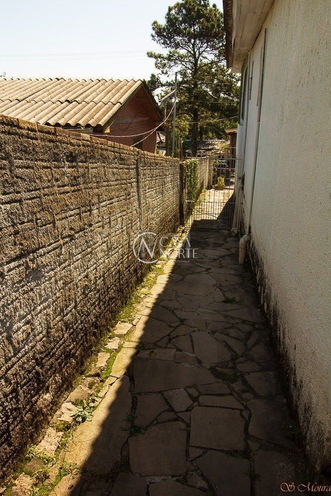 Casa à venda com 3 quartos, 170m², 1 suíte, 1 vaga, Rua Liberal no bairro Tristeza em Porto Alegre