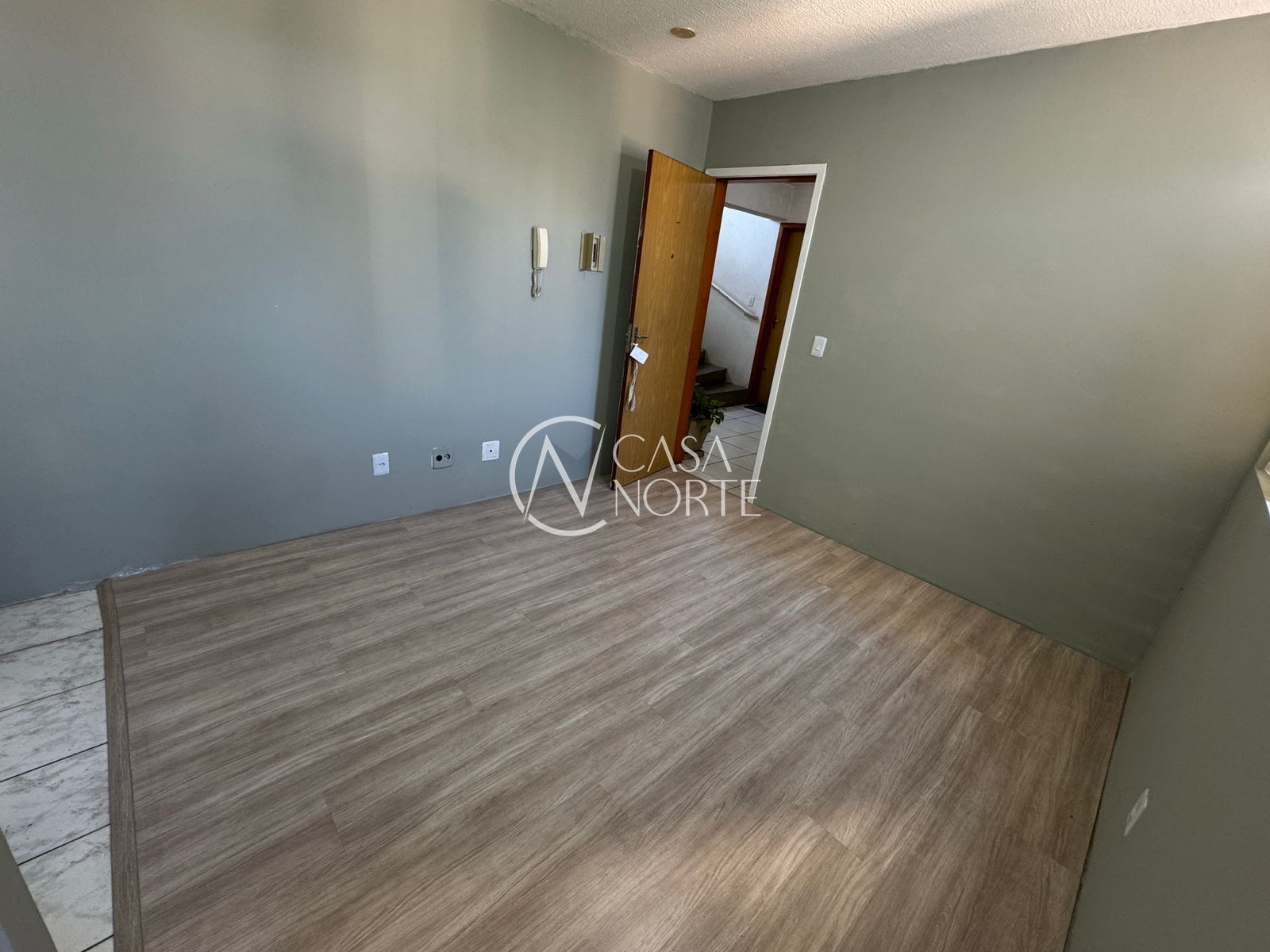 Apartamento à venda com 2 quartos, 39m², 1 vaga, Rua Capitão Pedroso no bairro Restinga em Porto Alegre