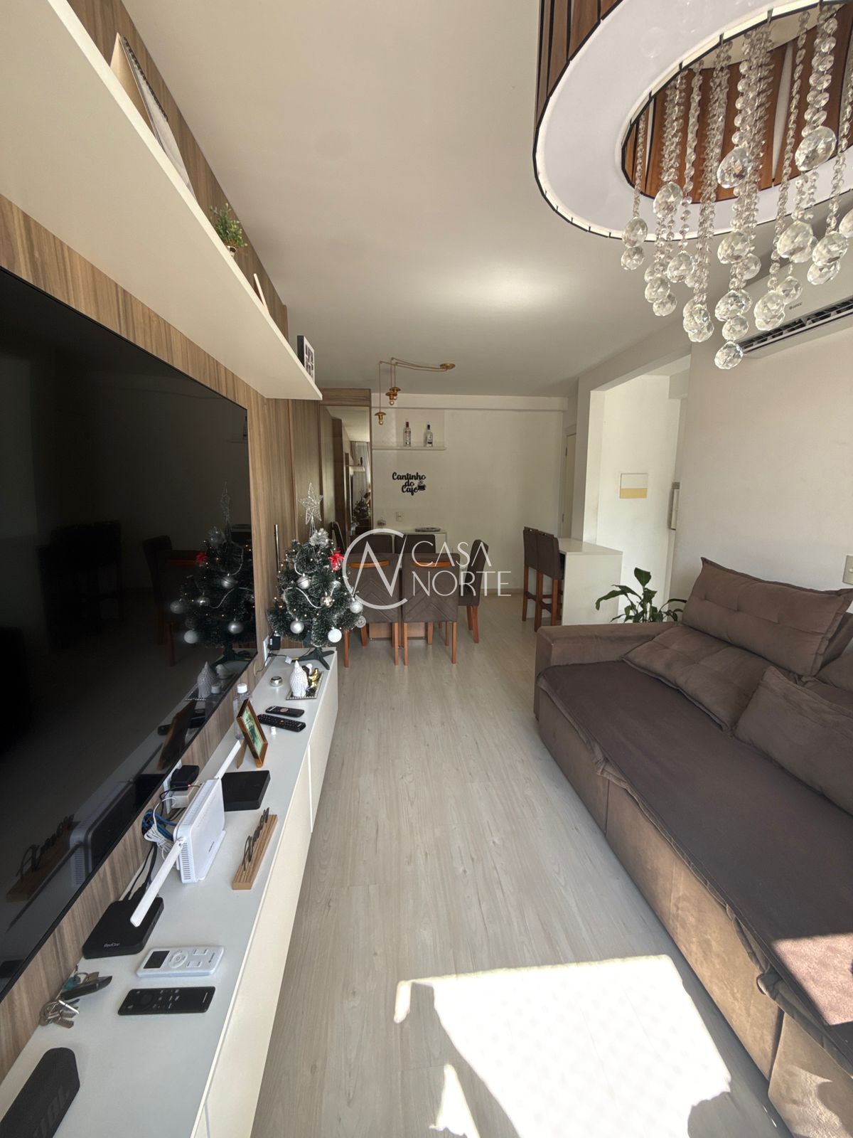 Apartamento à venda com 3 quartos, 75m², 1 vaga, Rua Waldemar Pinheiro Cantergi no bairro Sarandi em Porto Alegre