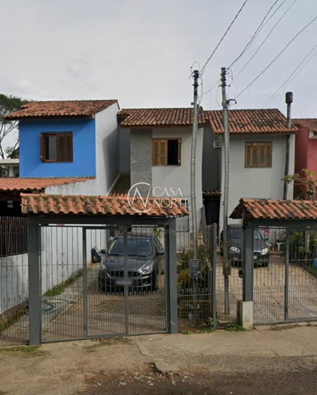 Sobrado à venda com 2 quartos, 80m², 1 vaga, Chácara do Banco no bairro Restinga em Porto Alegre