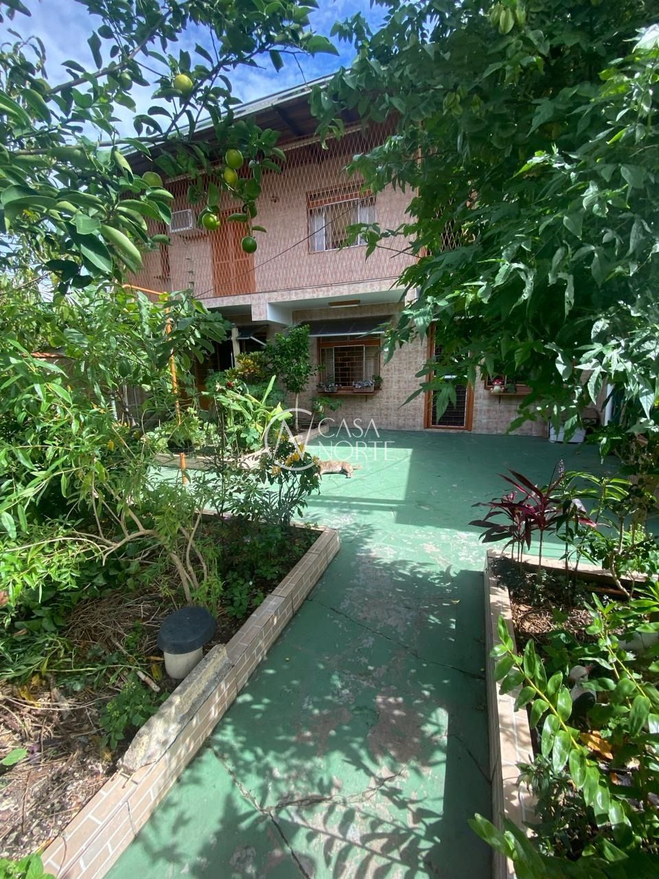 Casa à venda com 2 quartos, 170m², 1 suíte, 3 vagas, Acesso B no bairro Restinga em Porto Alegre