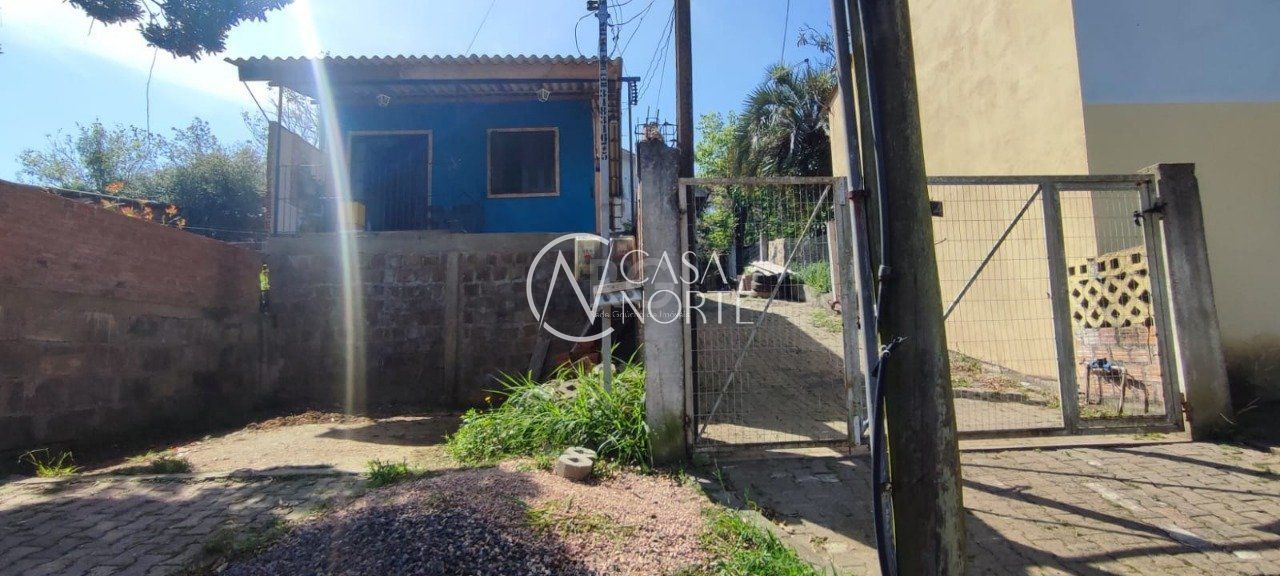 Casa à venda com 3 quartos, 110m², 4 vagas, Rua Alberto Moraes no bairro Belém Novo em Porto Alegre