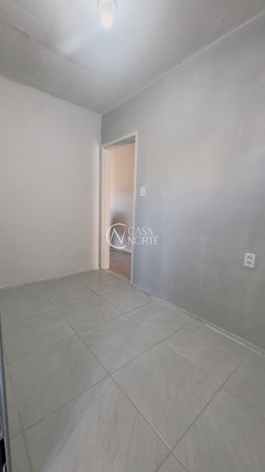 Apartamento à venda com 2 quartos, 49m², Rua Carolina no bairro Restinga em Porto Alegre
