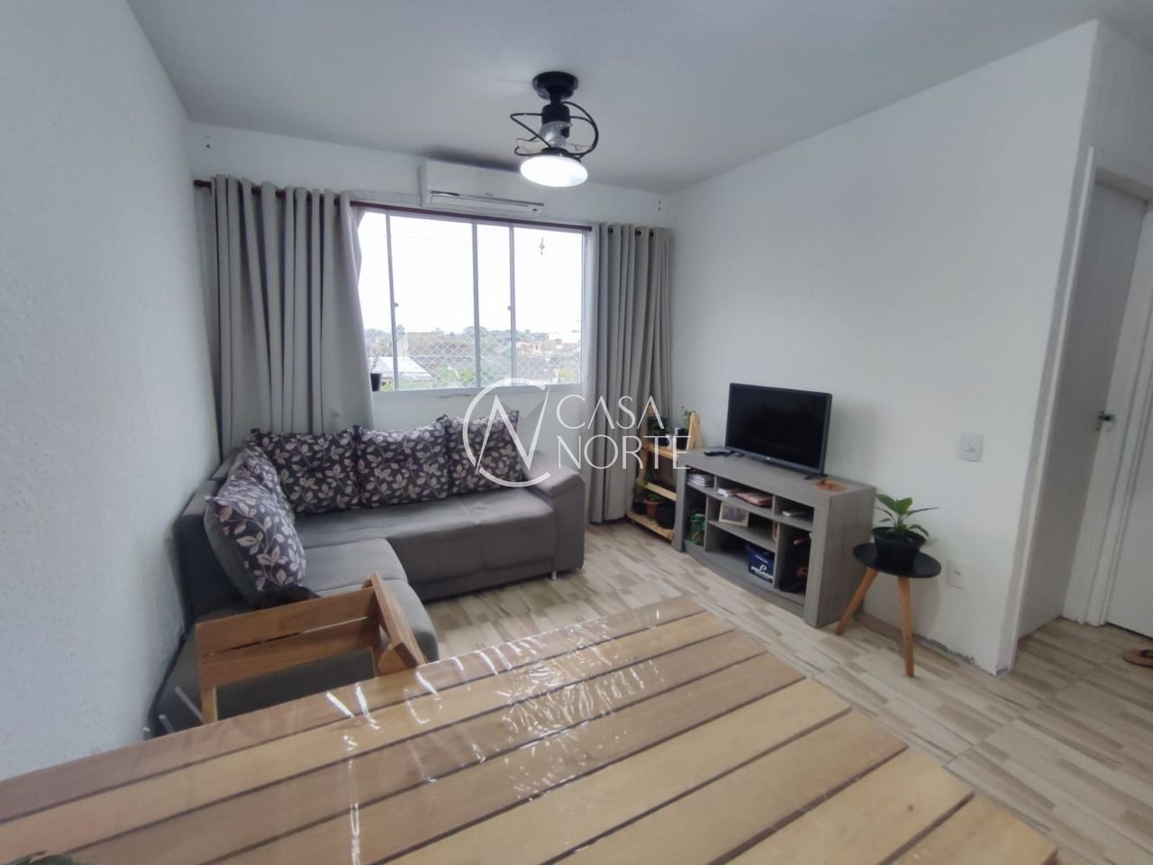 Apartamento à venda com 2 quartos, 41m², 1 vaga, Rua Sabino Pereira Nunes no bairro Restinga em Porto Alegre