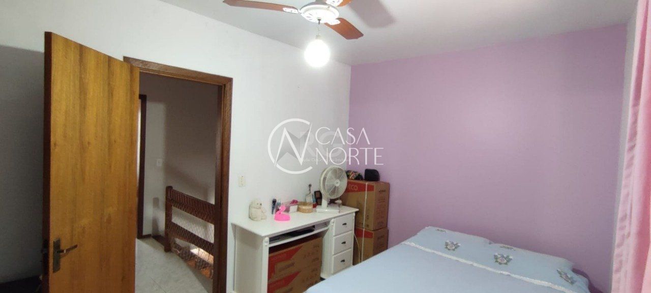 Sobrado à venda com 3 quartos, 100m², 1 vaga, Rua Dr. Rubens Maciel no bairro Hípica em Porto Alegre